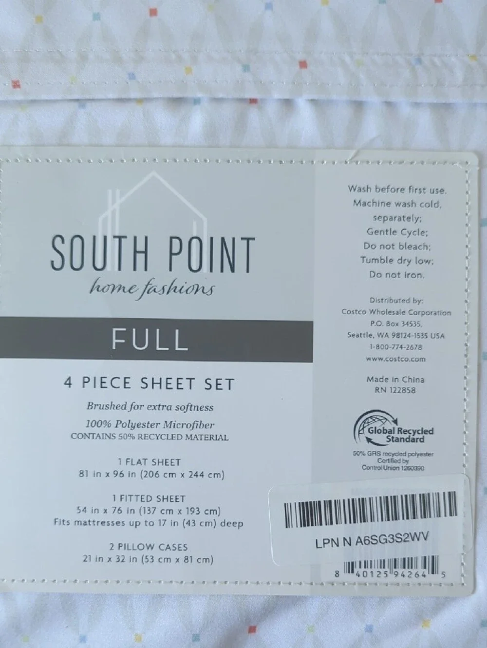 Full 4-Piece Sheet Set - White with Pastel Accents - Maise Geo